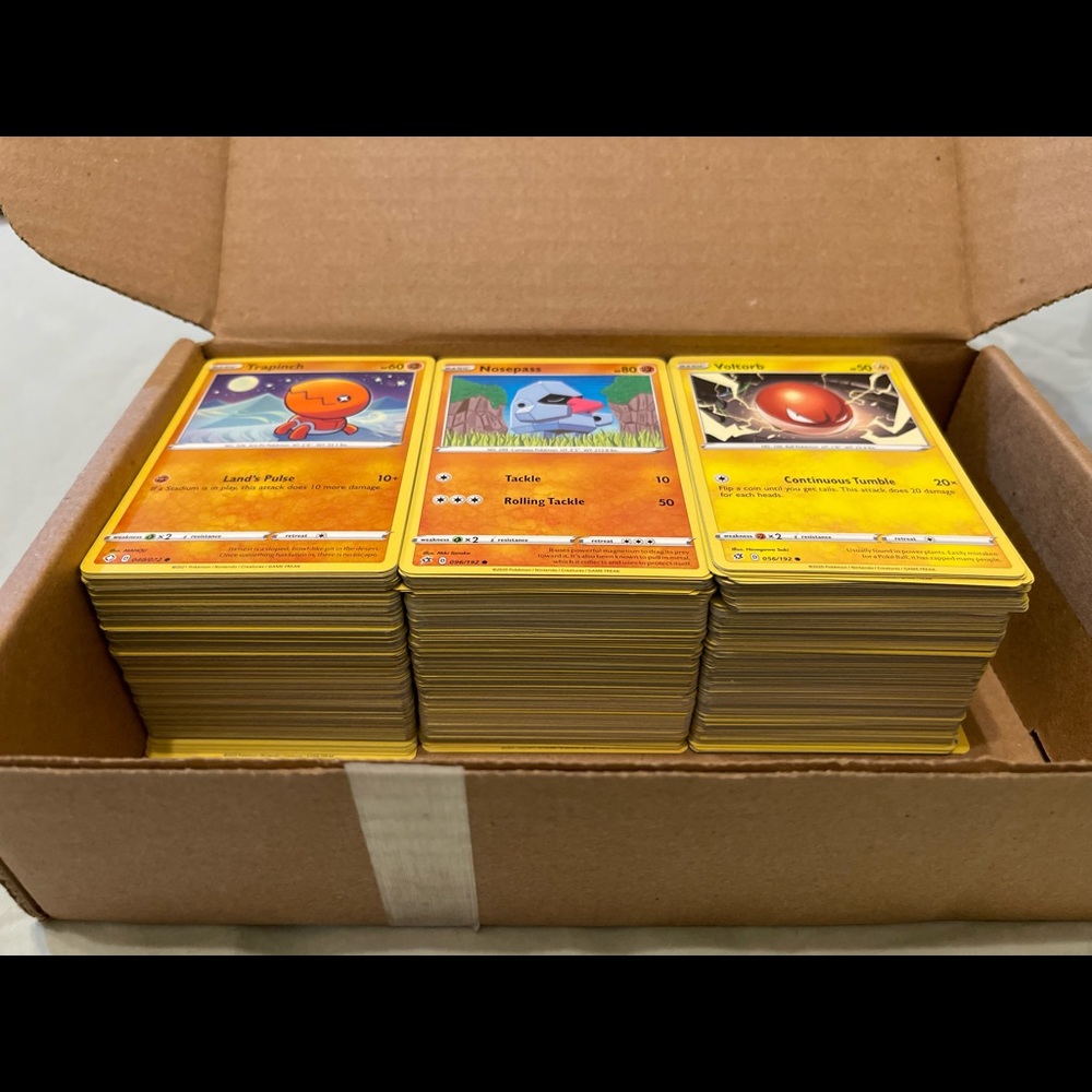 500 Bulk Pokémon cards